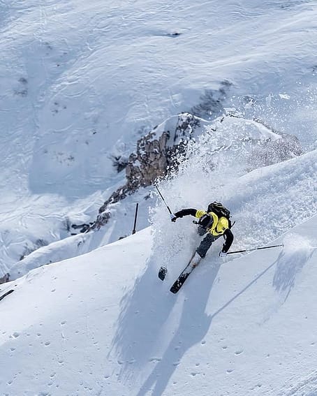 Kunde @malmbeckjohan in Arch Skijacke Herren Bright Yellow/Black