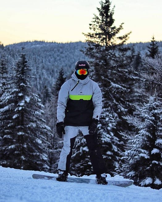 Kunde @cyr.dmg in Dune 2020 Skijacke Herren Light Grey/Neon Yellow/Black