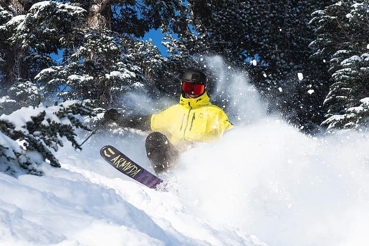 Customer @brett_dickinson in Arch Kurtka Snowboardowa Mężczyźni Bright Yellow/Black