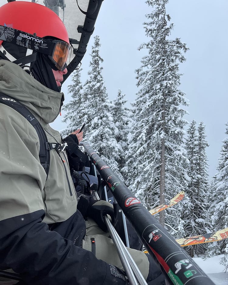Customer @josh.pschld in Arch Veste Snowboard Homme Greenish/Black Renewed