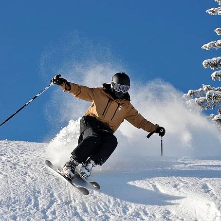 Customer @romanhardonniere in Fawk 2020 Ski Jacket Men Gold/Black