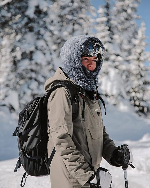 Customer @anastasiaelizabeth_ in Doom W Snowboard Jacket Women Greenish Renewed