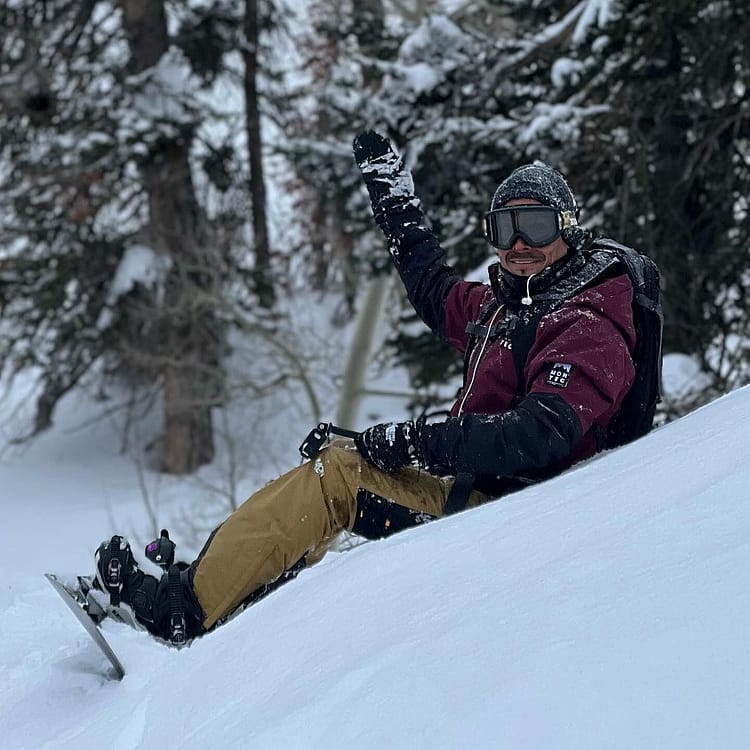 Customer @urbanyogapr in Moss 21 Bunda na Snowboard Pánské Burgundy/Black