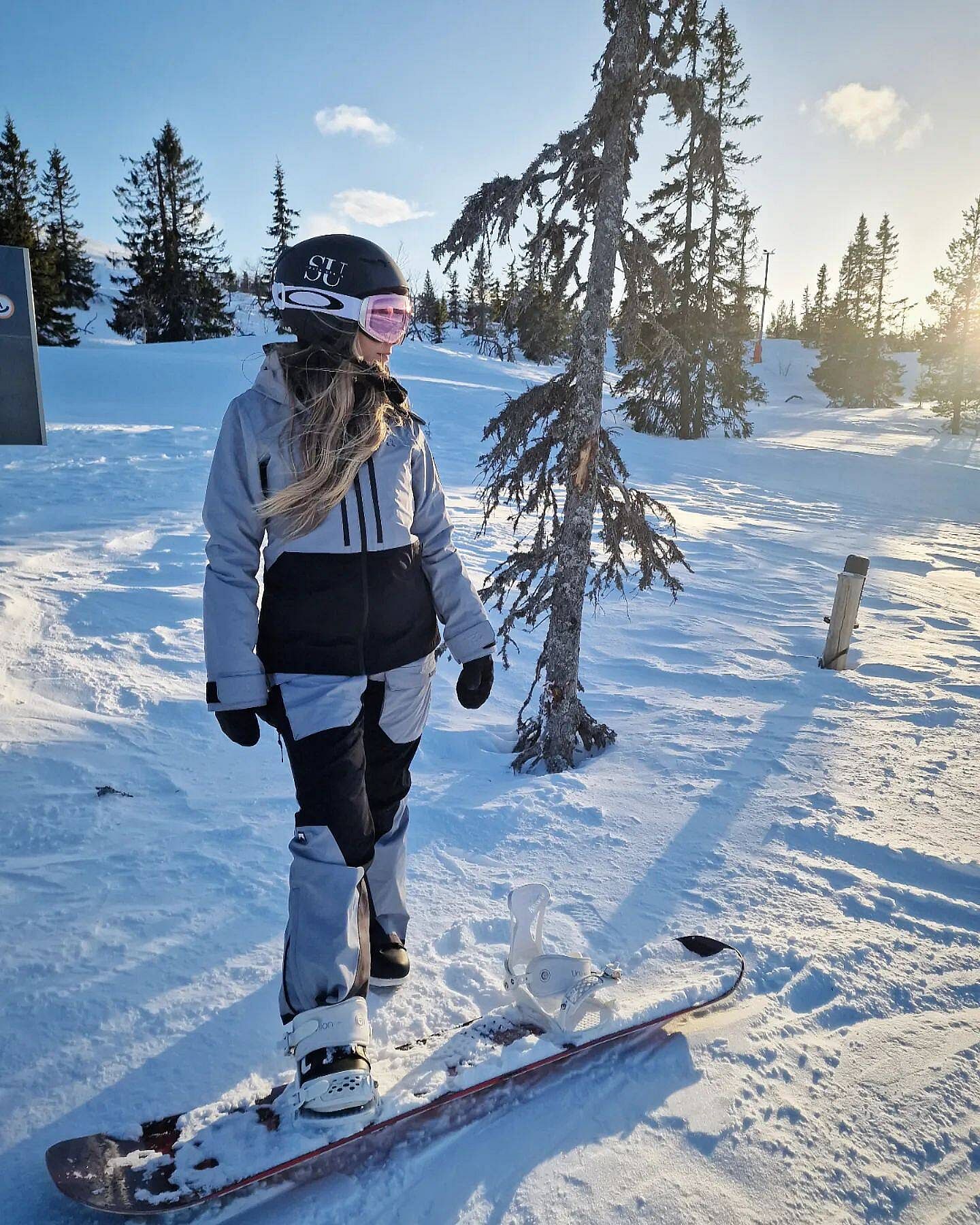 Montec Fawk スキーパンツ レディース Montec Fawk W Ski Pants Women Sand | Montecwear.com