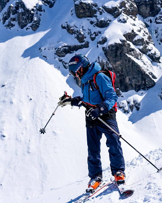 Customer @mrrtz in Fawk Snowboard Jacket Men Blue Steel/Black
