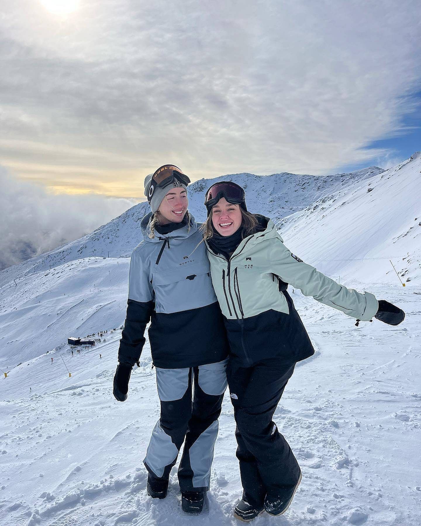 Montec Fawk W Ski Pants Women Soft Blue/Black | Montecwear.com