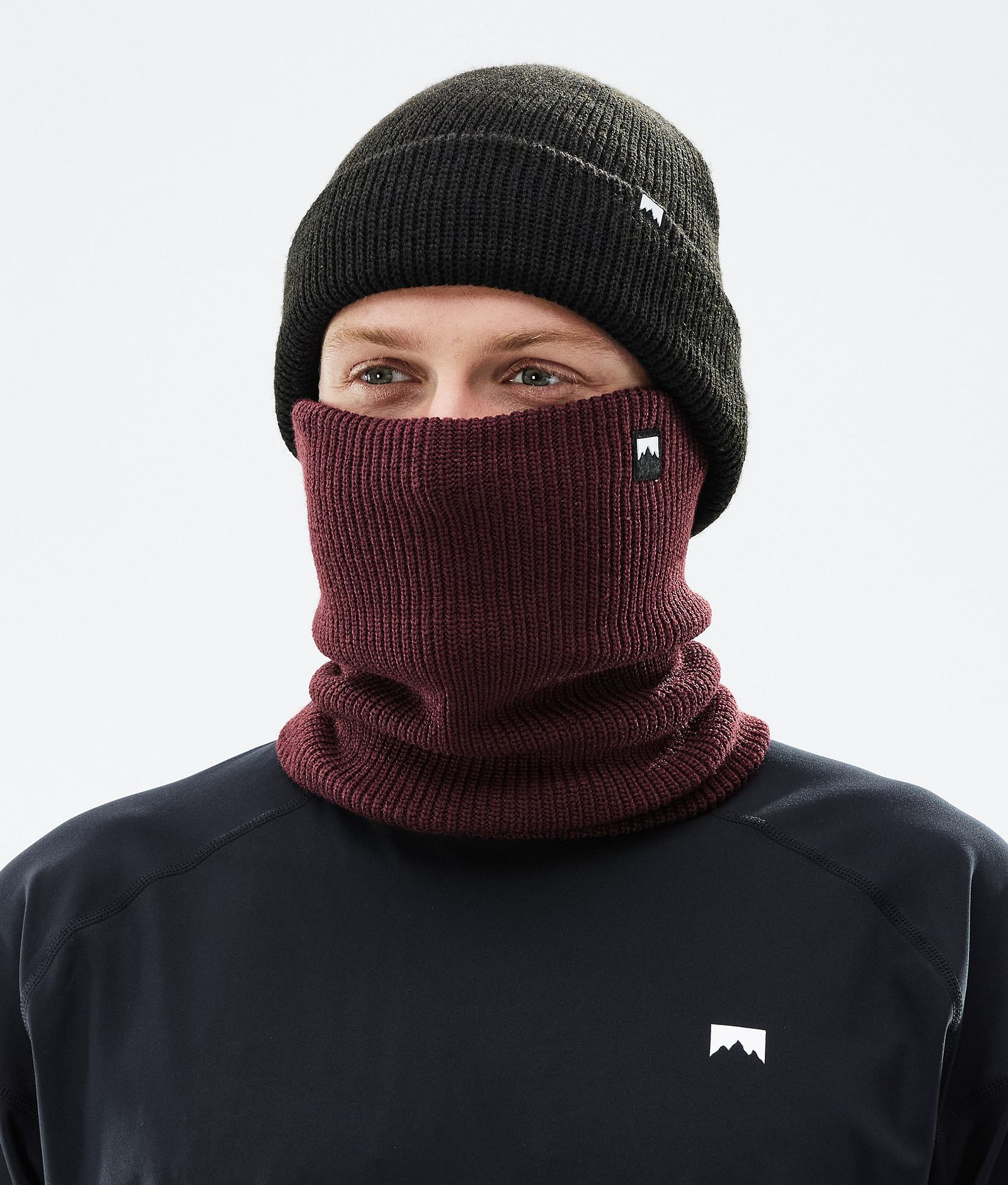 Classic Knitted 2021 Maska Burgundy, Obrázek 2 z 3