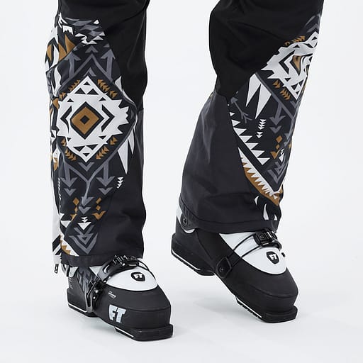 Reinforced Hem and Instep Main Product Details Image,