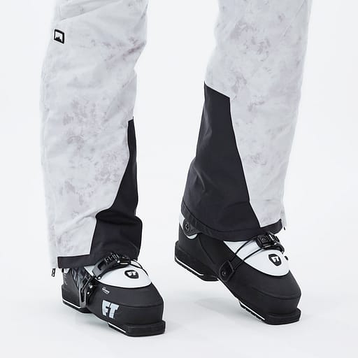Reinforced Hem and Instep Main Product Details Image,