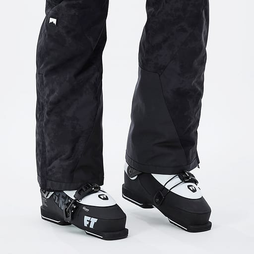 Reinforced Hem and Instep Main Product Details Image,