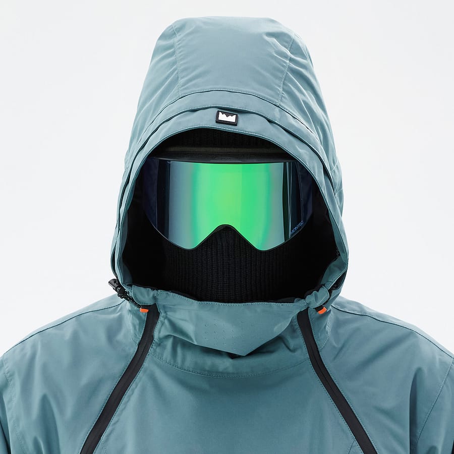 Capuche anti-tempête