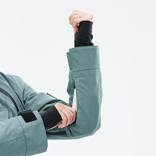 Lift Pass Pocket Main Product Details Image,