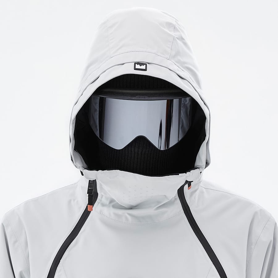 Capuche anti-tempête