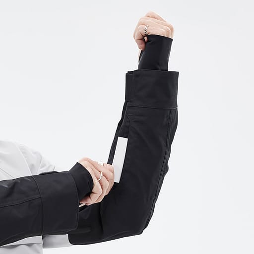 Tasche für den Skipass Hauptdetailproduktbild,