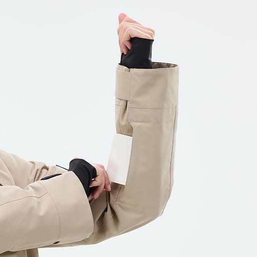 Lift Pass Pocket Main Product Details Image,
