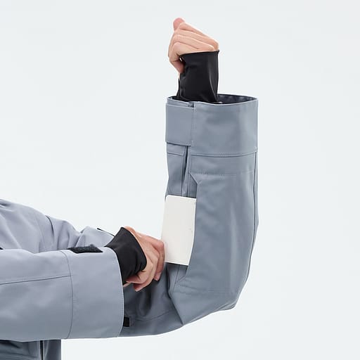 Lift Pass Pocket Main Product Details Image,