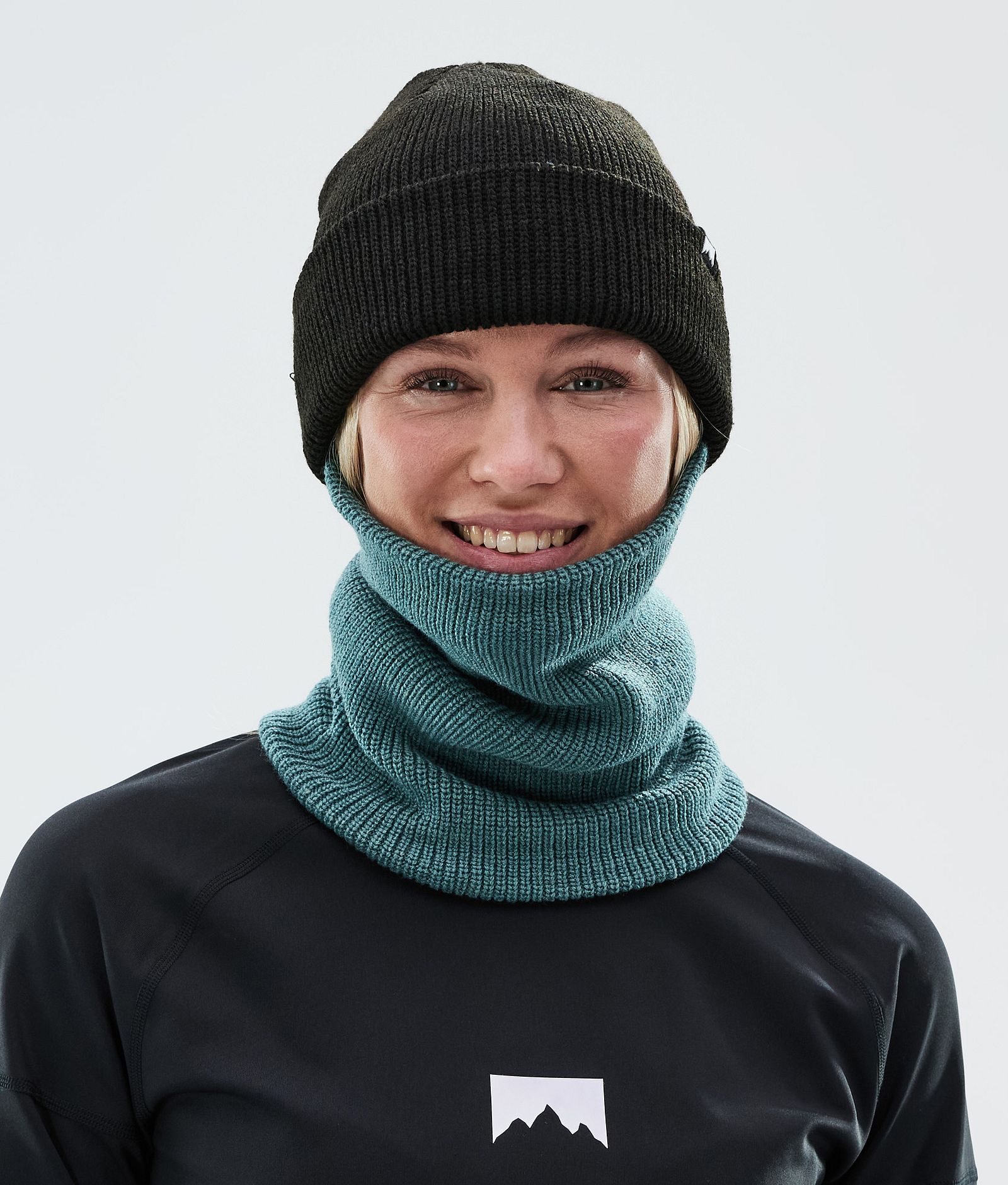 Classic Knitted 2022 Schlauchtuch Atlantic, Bild 3 von 3