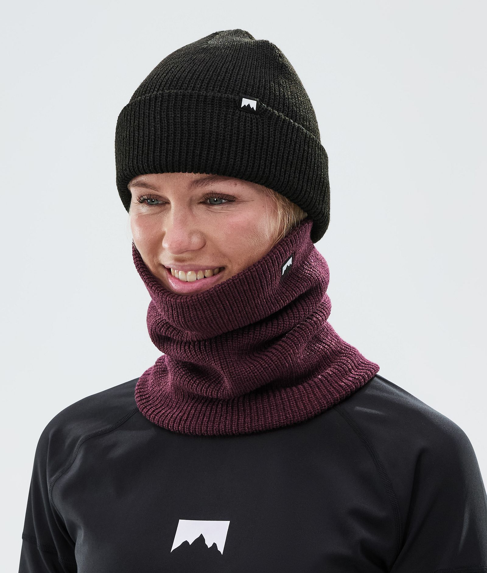 Classic Knitted 2022 Tour de cou Burgundy, Image 3 sur 3