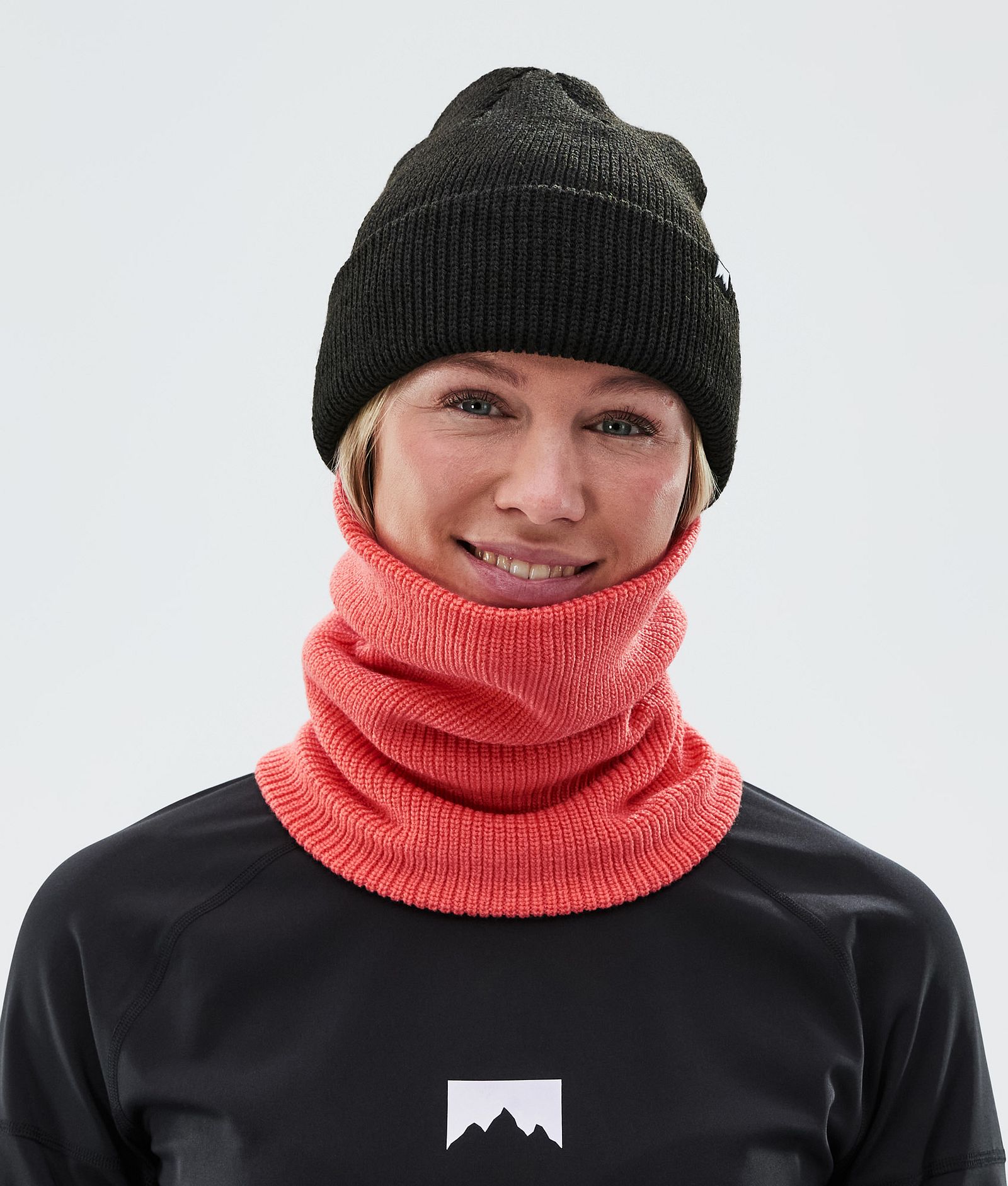 Classic Knitted 2022 Tour de cou Coral, Image 3 sur 3