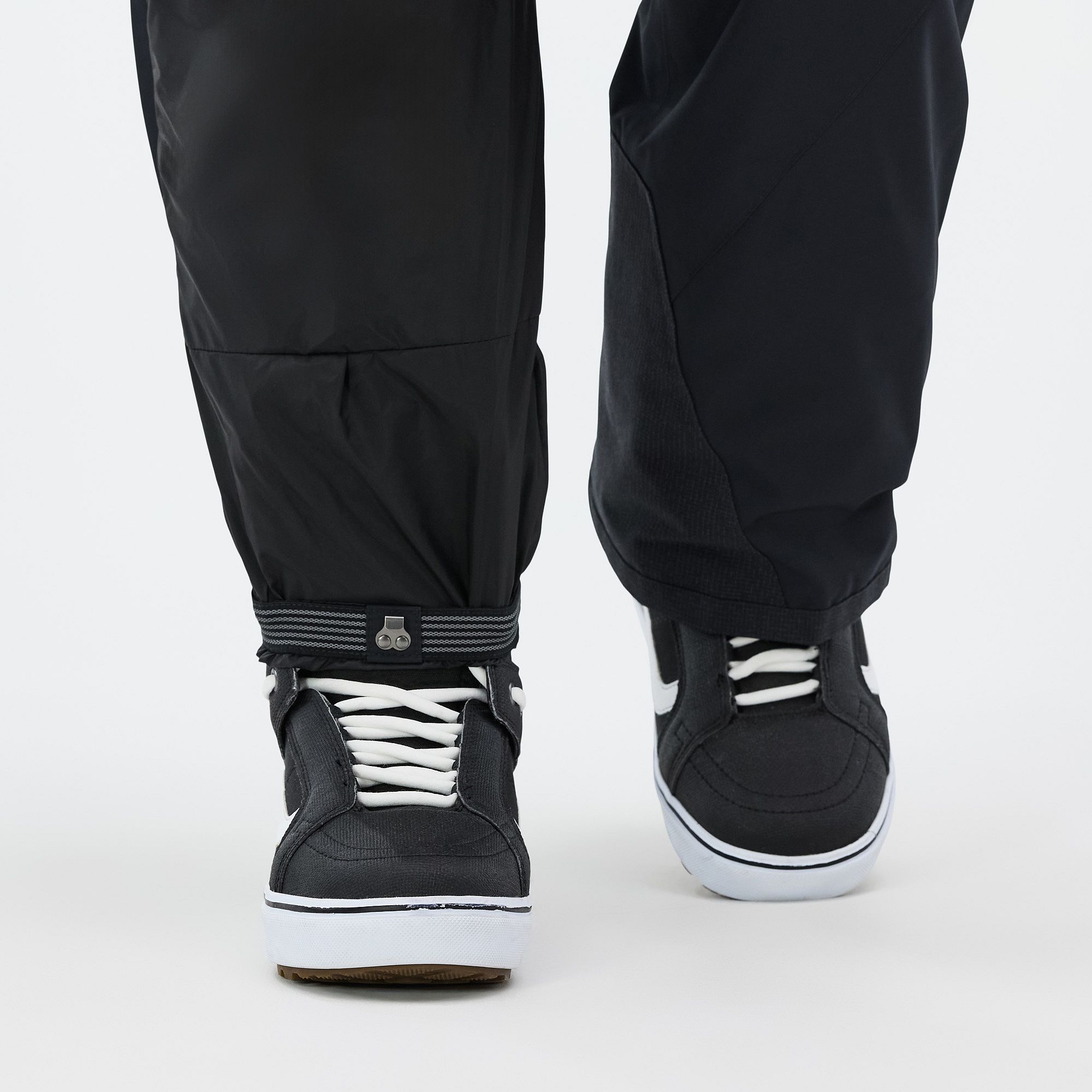 Monttec fawk スノーボードパンツ ベージュ/ブラック　中綿あり Monttec fawk スノーボードパンツ ベージュ/ブラック 中綿あり