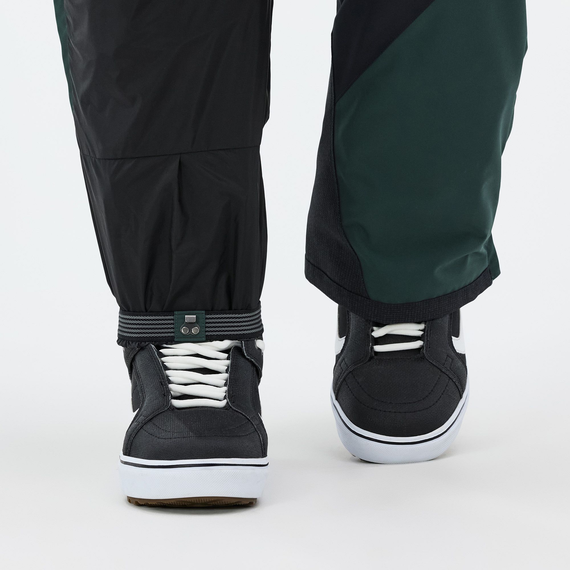 Montec Fawk Snowboard Pants Men Dark Atlantic/Black | Montecwear.com