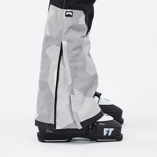 Zippered Gusseted Hems Main Product Details Image,