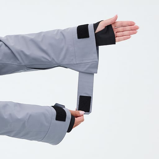 Oversized Sleeve Openings