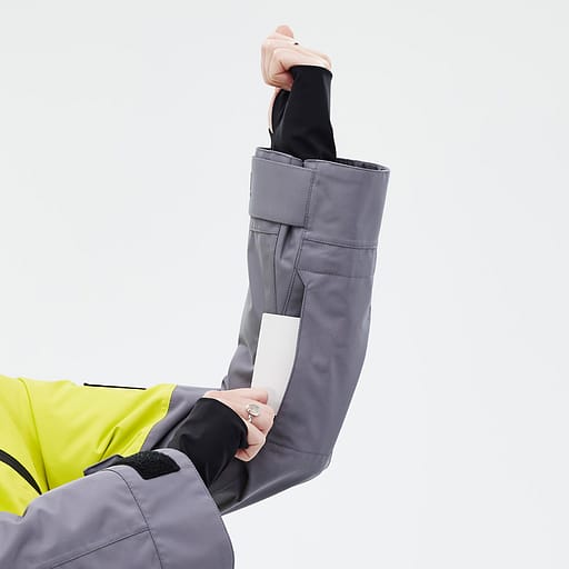 Lift Pass Pocket Main Product Details Image,