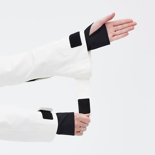 Oversized Sleeve Openings Main Product Details Image,