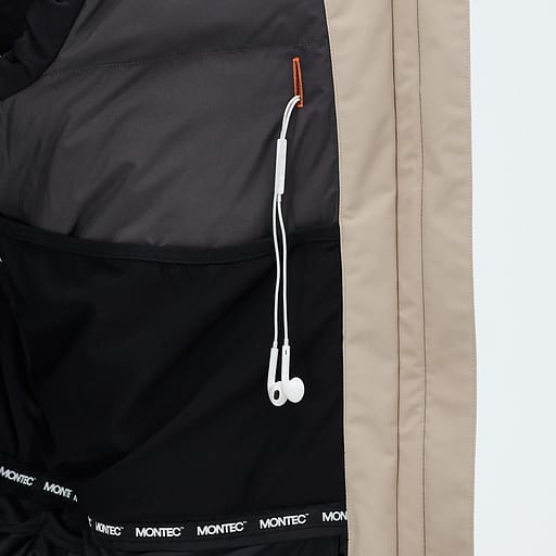 Lift Pass Pocket