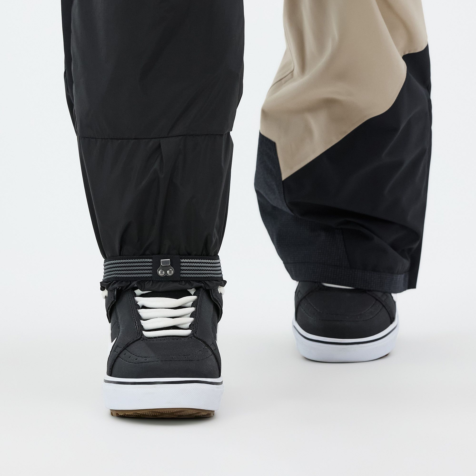 Montec Dozer W Snowboard Pants Women Sand/Black | Montecwear.com