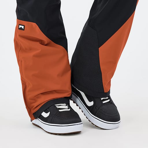 Reinforced Hem and Inner Ankle Main Product Details Image,