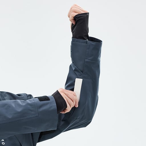 Lift Pass Pocket Main Product Details Image,