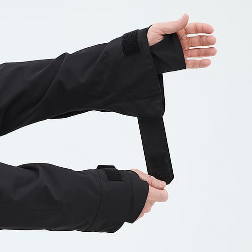 Oversized Sleeve Openings