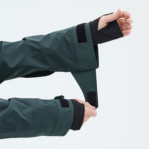 Oversized åbninger på ærmerne