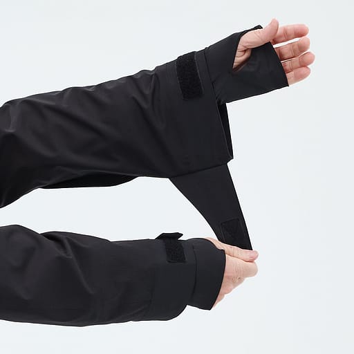 Oversized Sleeve Openings