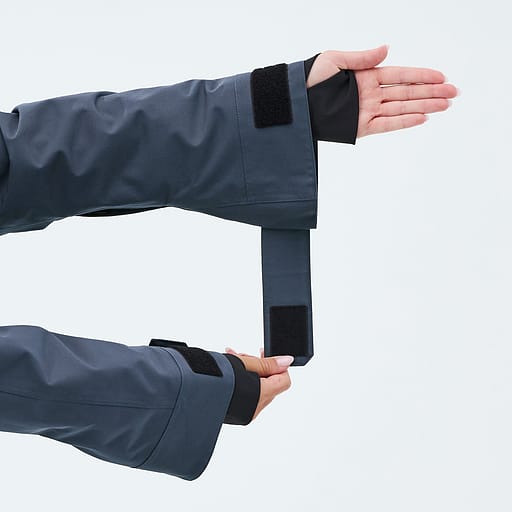 Oversized Sleeve Openings