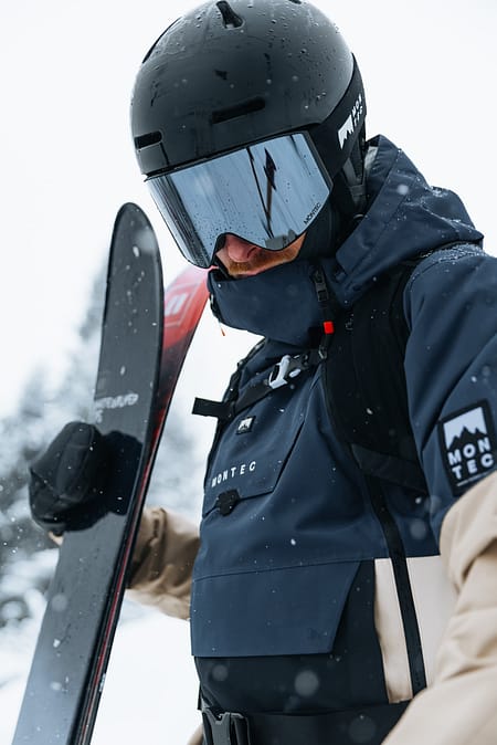 Image 9 of 14 in gallery – Dope Snow Riders