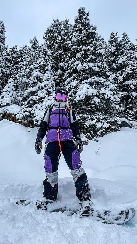 Image 2 of 3 - Sacha Balicco Snowboarding