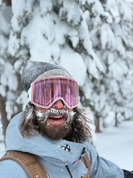 Image 3 of 3 - Ty Dayberry Skiing