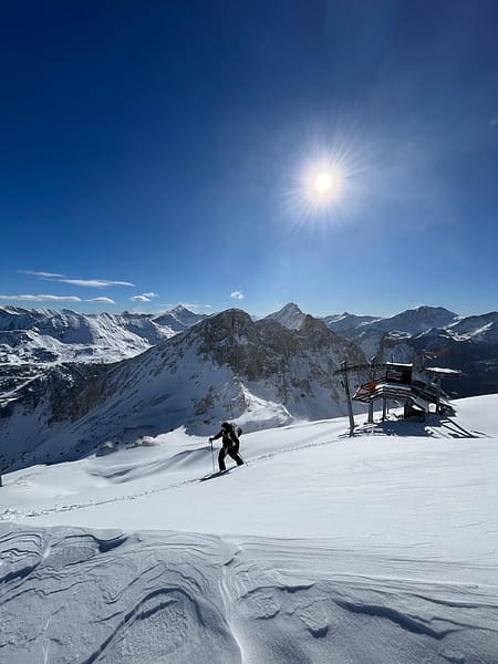 Image 1 of 3 - Luke Nagler Skiing