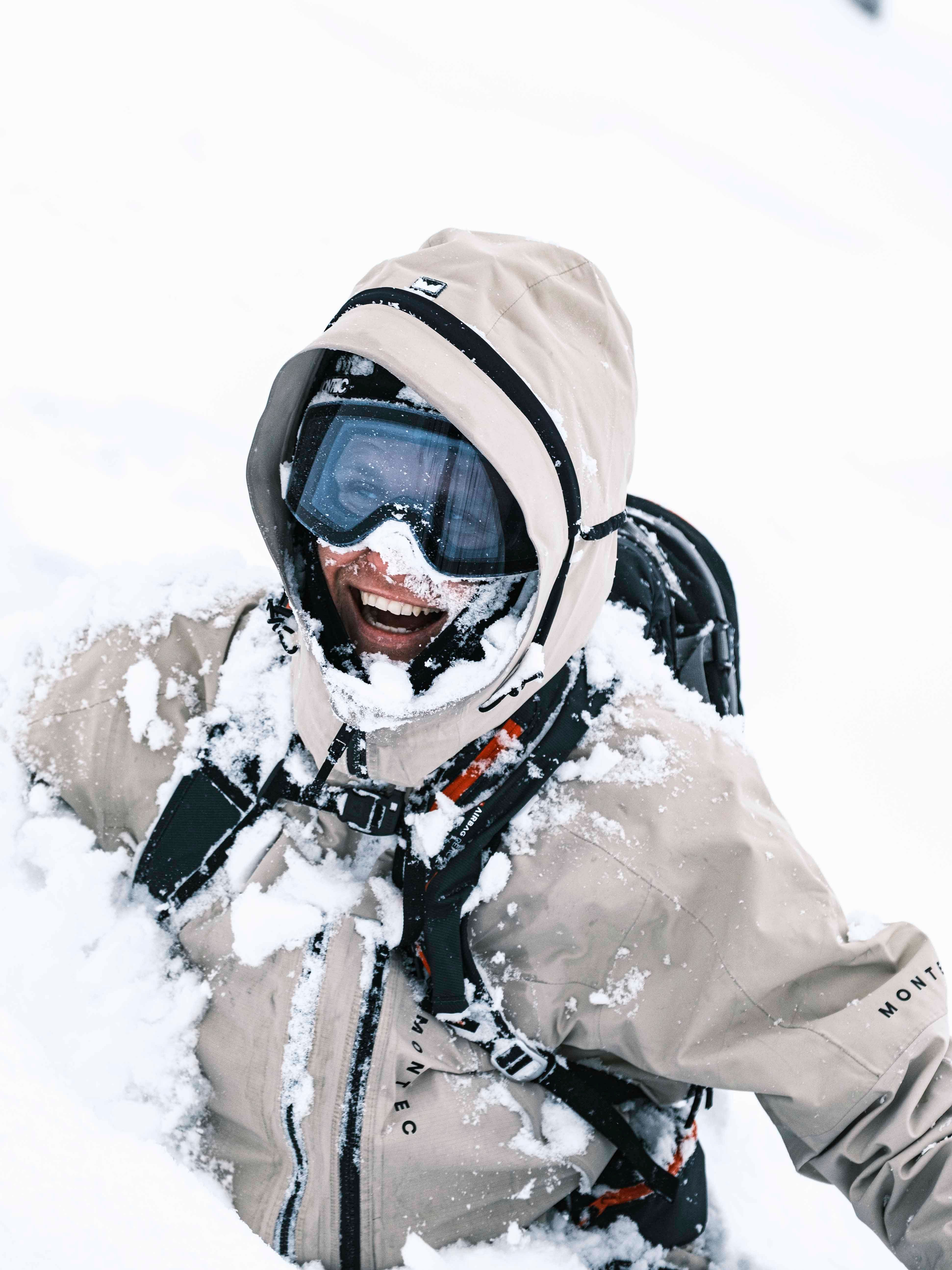 Image 3 of 3 - Johan Malmbeck Skiing