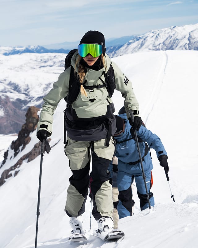 Few Words – 2015 Few Words - 2015