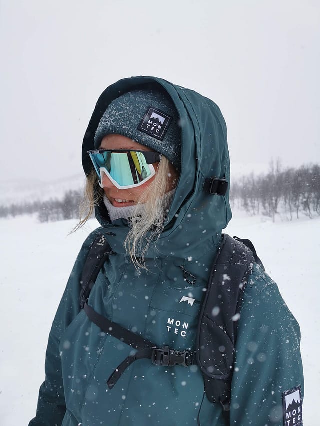 For Emma skiing is about being in the nature and feeling free