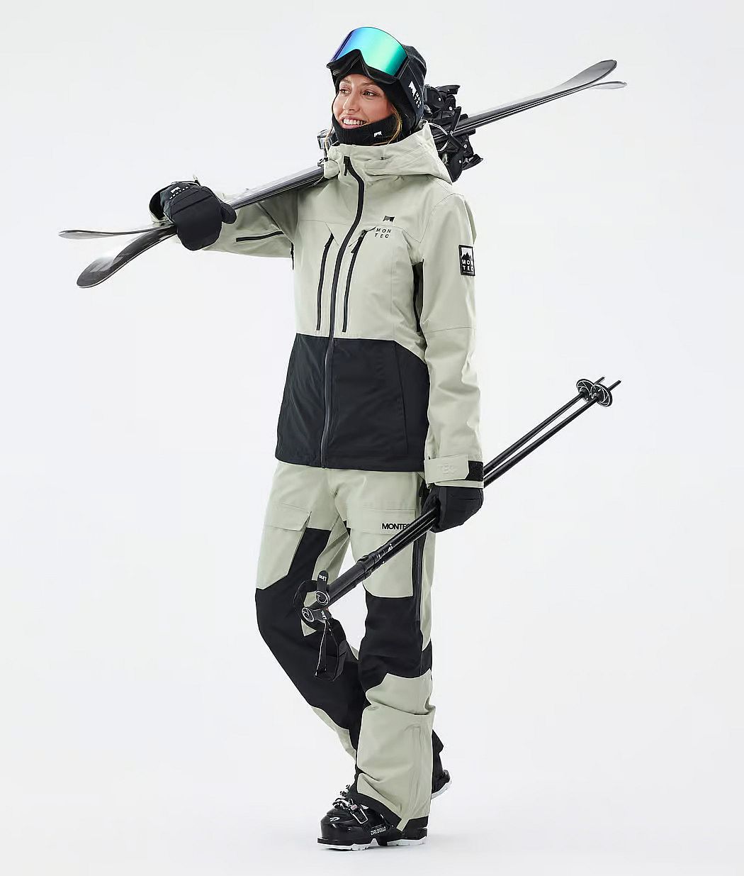 Women's ski clothes