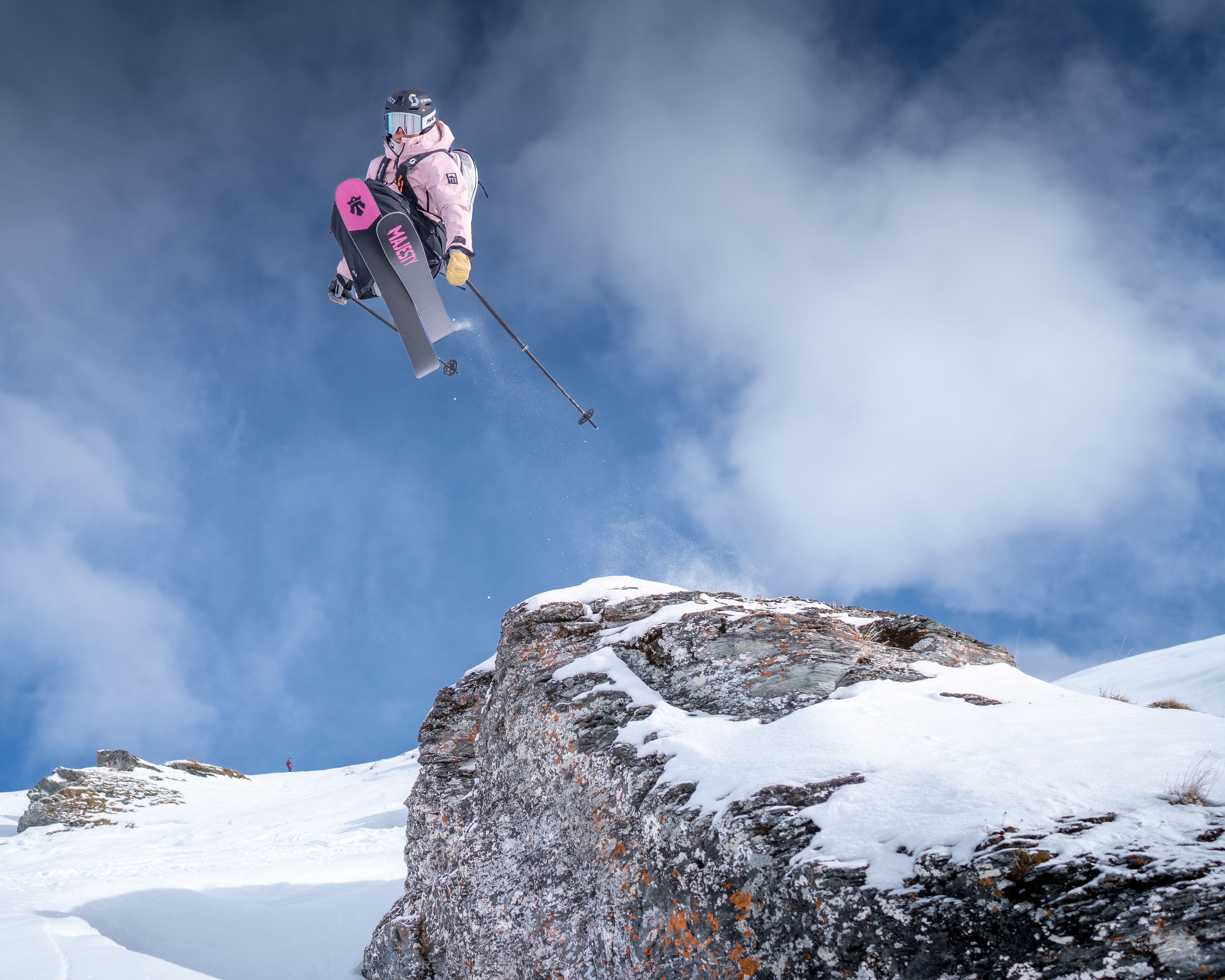 Get your legs ready for the season with Zuza: simple pre-season training for freeriders | Montec Mag