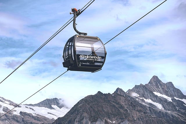 Grindelwald–Männlichen Gondola Cable Car, Grindelwald, Switzerland